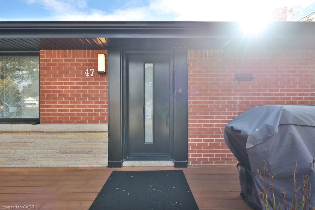 Upper-47 Castlefield Drive, Hamilton, ON - Outdoor