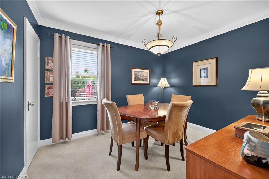 875 Garth Street, Hamilton, ON - Indoor Photo Showing Dining Room