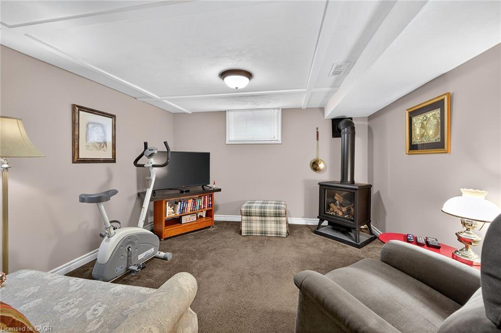 875 Garth Street, Hamilton, ON - Indoor Photo Showing Gym Room