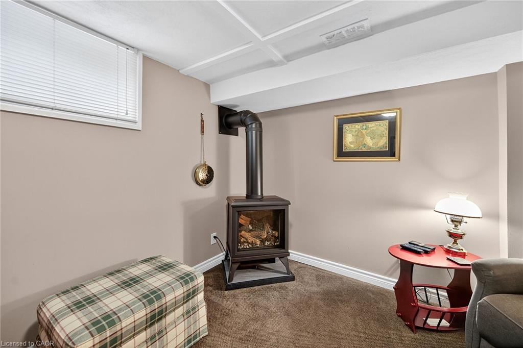 875 Garth Street, Hamilton, ON - Indoor