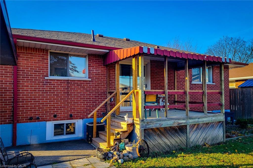 103 East 45Th Street, Hamilton, ON - Outdoor With Exterior