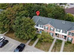 32-465 Woolwich Street N Waterloo, ON N2K 3S4