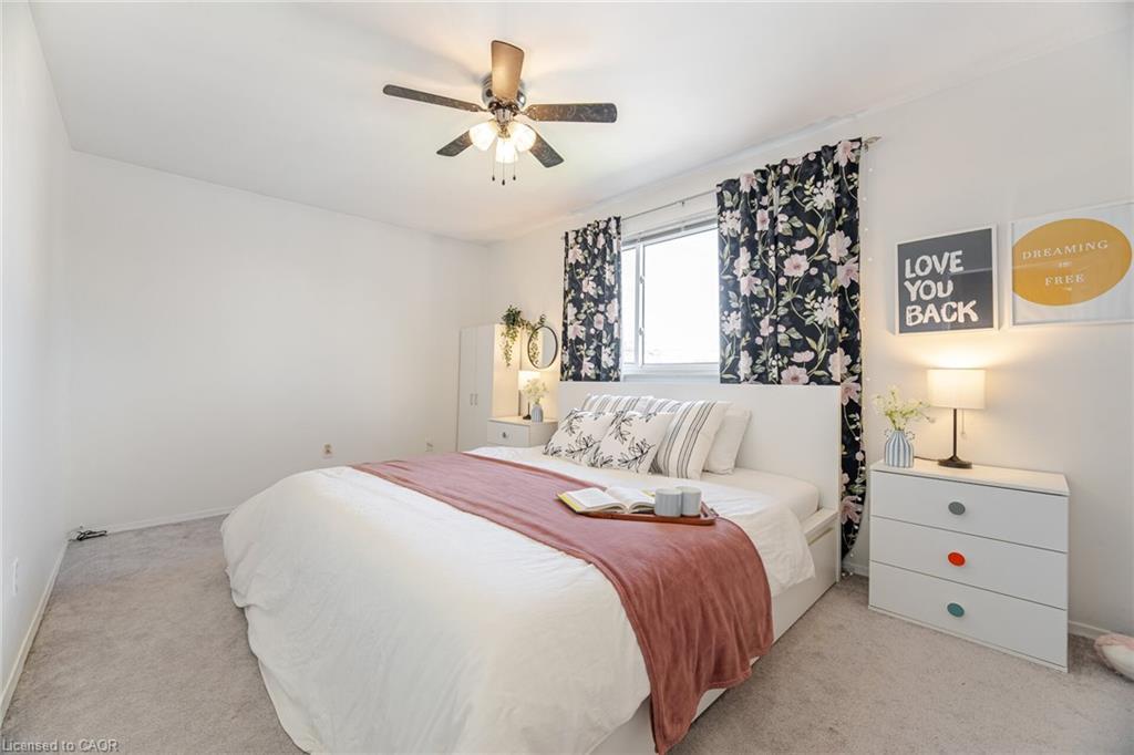 232 Durham Street, Oshawa, ON - Indoor Photo Showing Bedroom