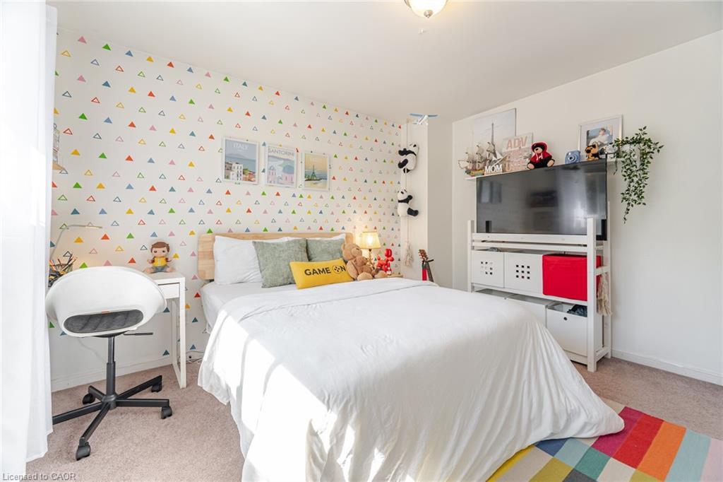 232 Durham Street, Oshawa, ON - Indoor Photo Showing Bedroom