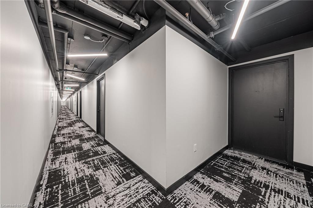 511-1 Jarvis Street, Hamilton, ON - Indoor Photo Showing Other Room
