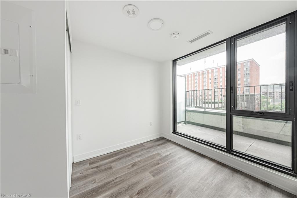 511-1 Jarvis Street, Hamilton, ON - Indoor Photo Showing Other Room