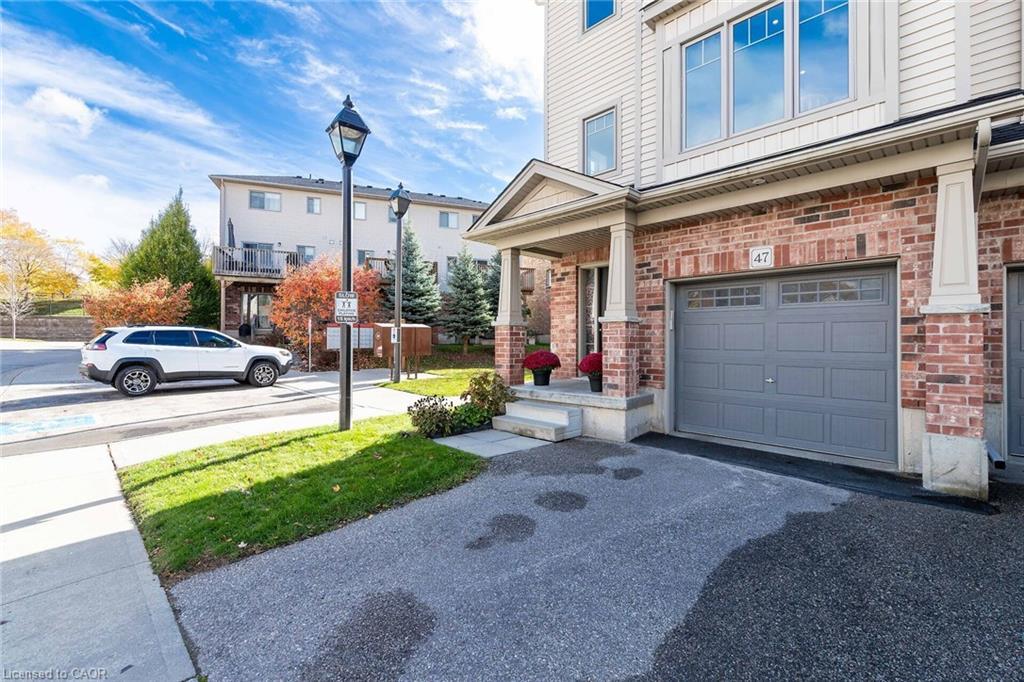 47-750 Lawrence Street, Cambridge, ON - Outdoor