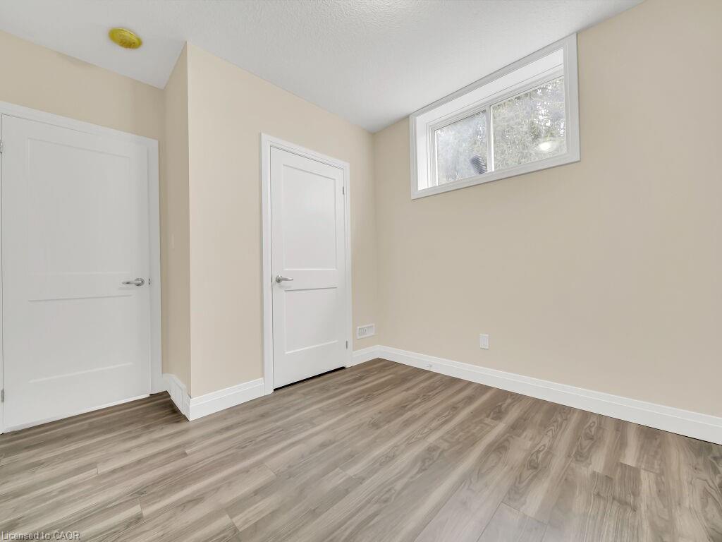 256 King Street, Ingersoll, ON - Indoor Photo Showing Other Room