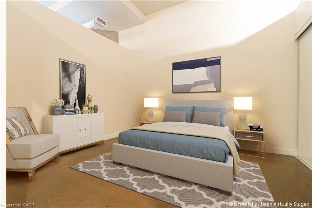 613-66 Bay Street S, Hamilton, ON - Indoor Photo Showing Bedroom