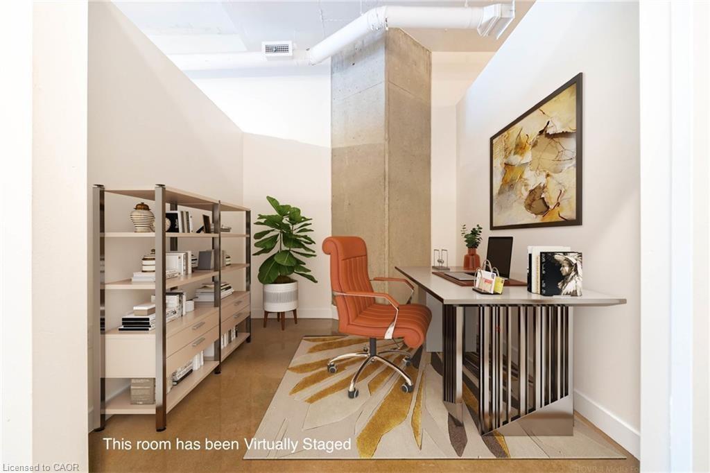 613-66 Bay Street S, Hamilton, ON - Indoor Photo Showing Other Room