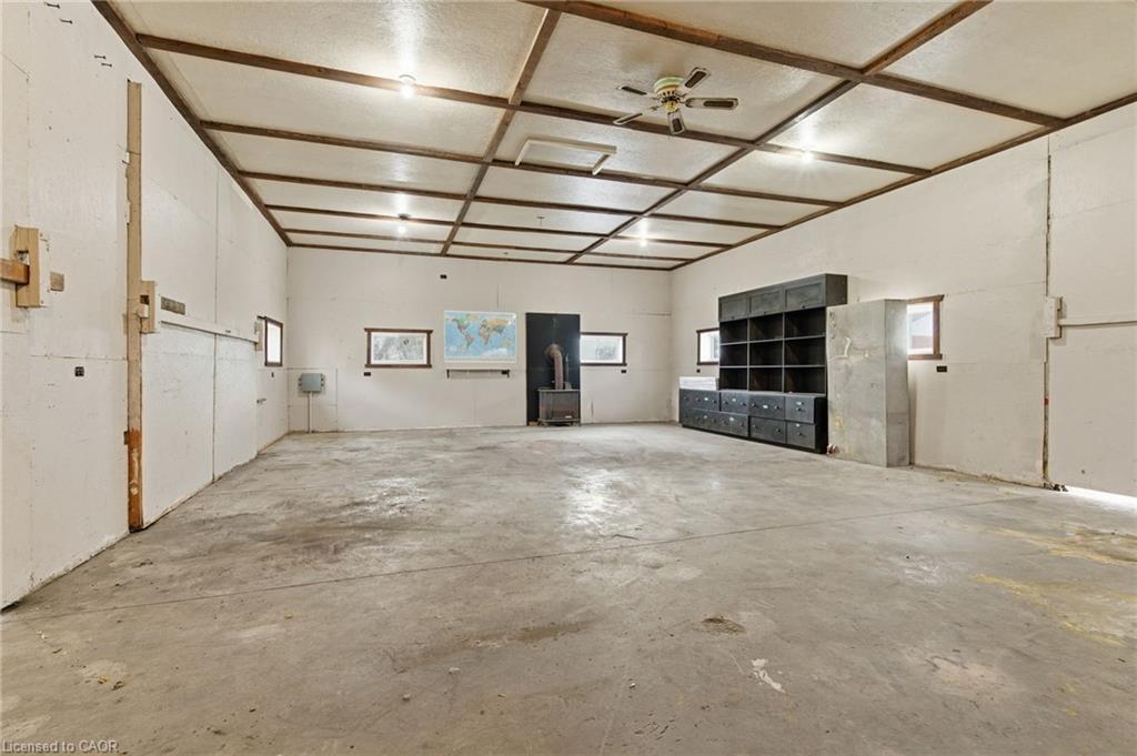 797 Highway 6, Haldimand, ON - Indoor Photo Showing Other Room