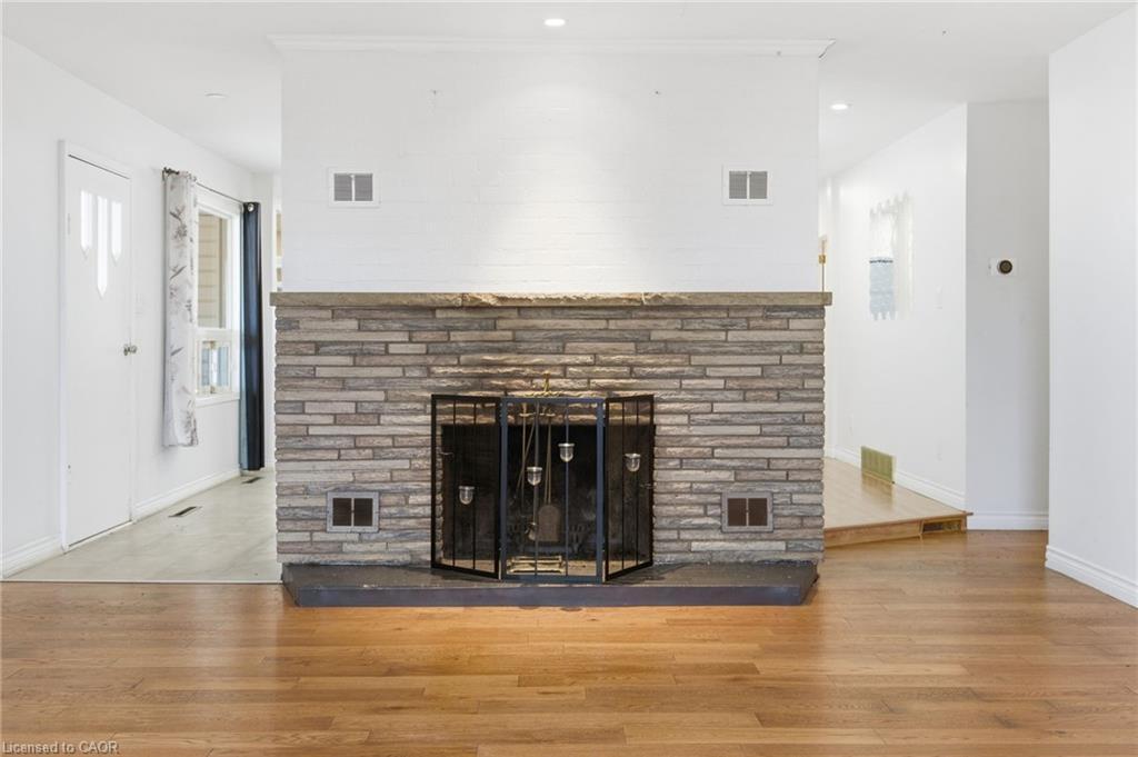 797 Highway 6, Haldimand, ON - Indoor Photo Showing Living Room With Fireplace
