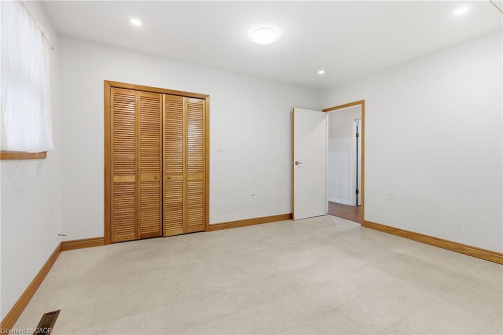 797 Highway 6, Haldimand, ON - Indoor Photo Showing Other Room