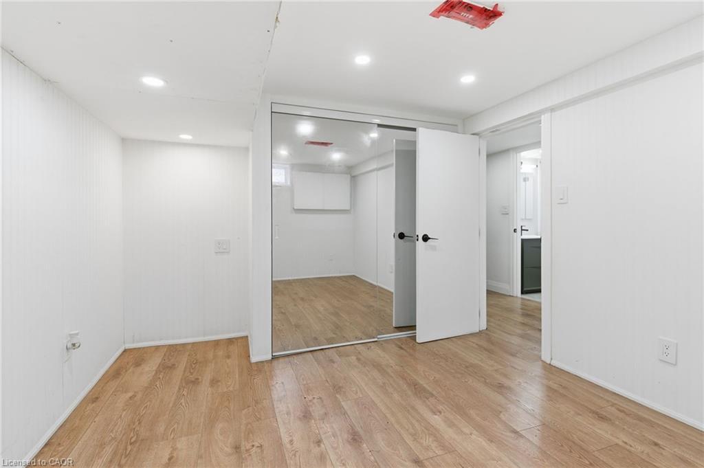 797 Highway 6, Haldimand, ON - Indoor Photo Showing Other Room