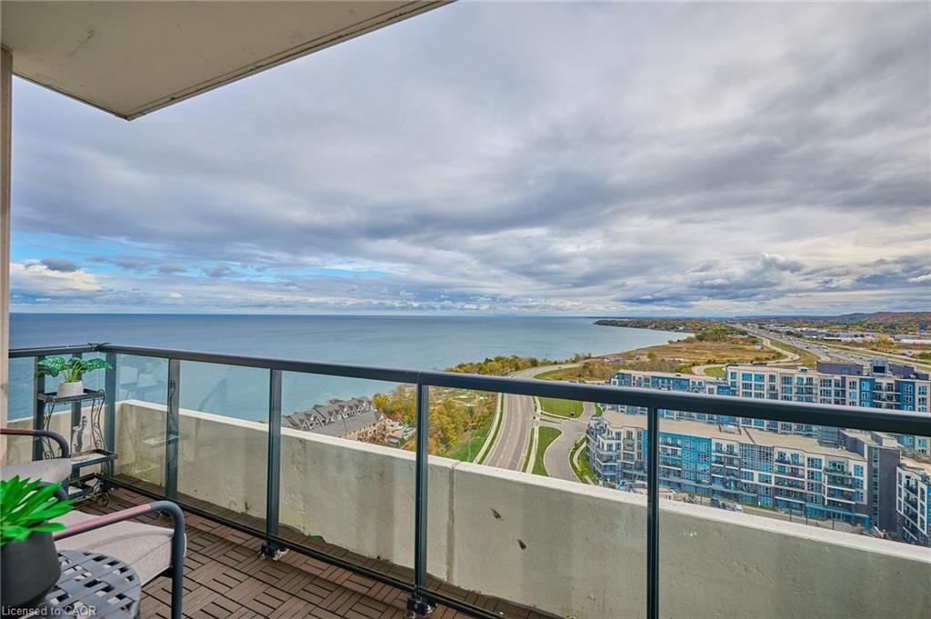1807-385 Winston Road, Grimsby, ON - Outdoor With Body Of Water With Balcony With View