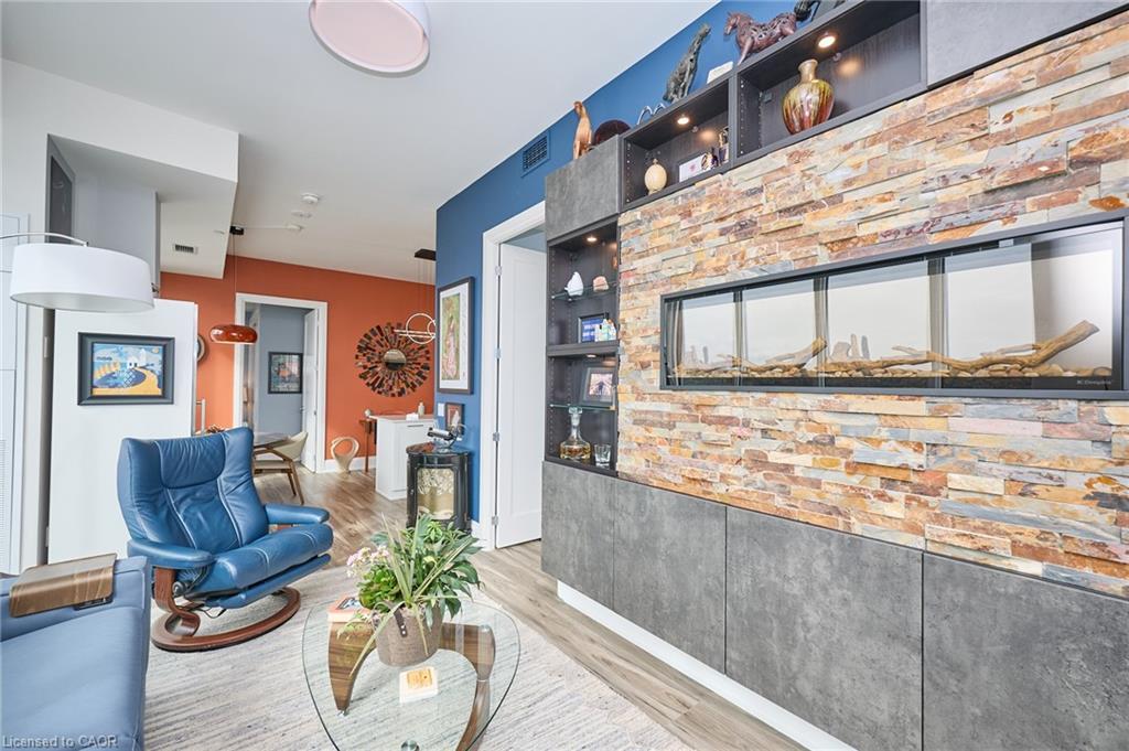 1807-385 Winston Road, Grimsby, ON - Indoor