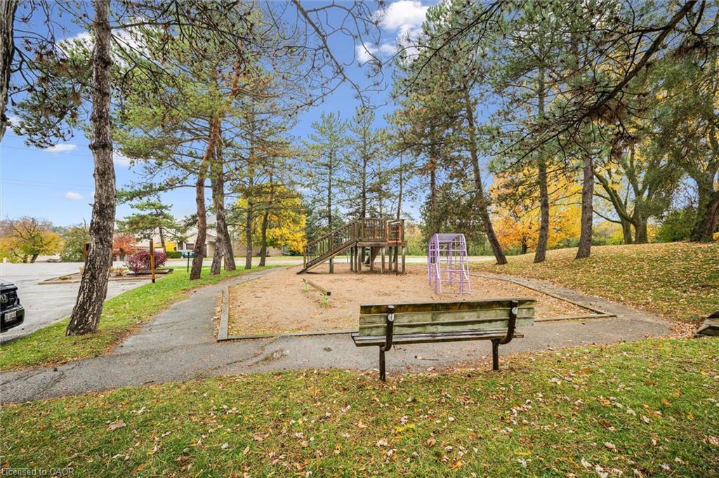 E-301 Bluevale Street N, Waterloo, ON - Outdoor With View