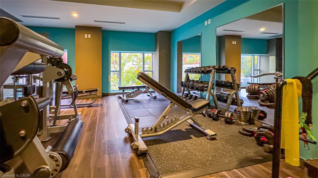 801-150 Main Street W, Hamilton, ON - Indoor Photo Showing Gym Room