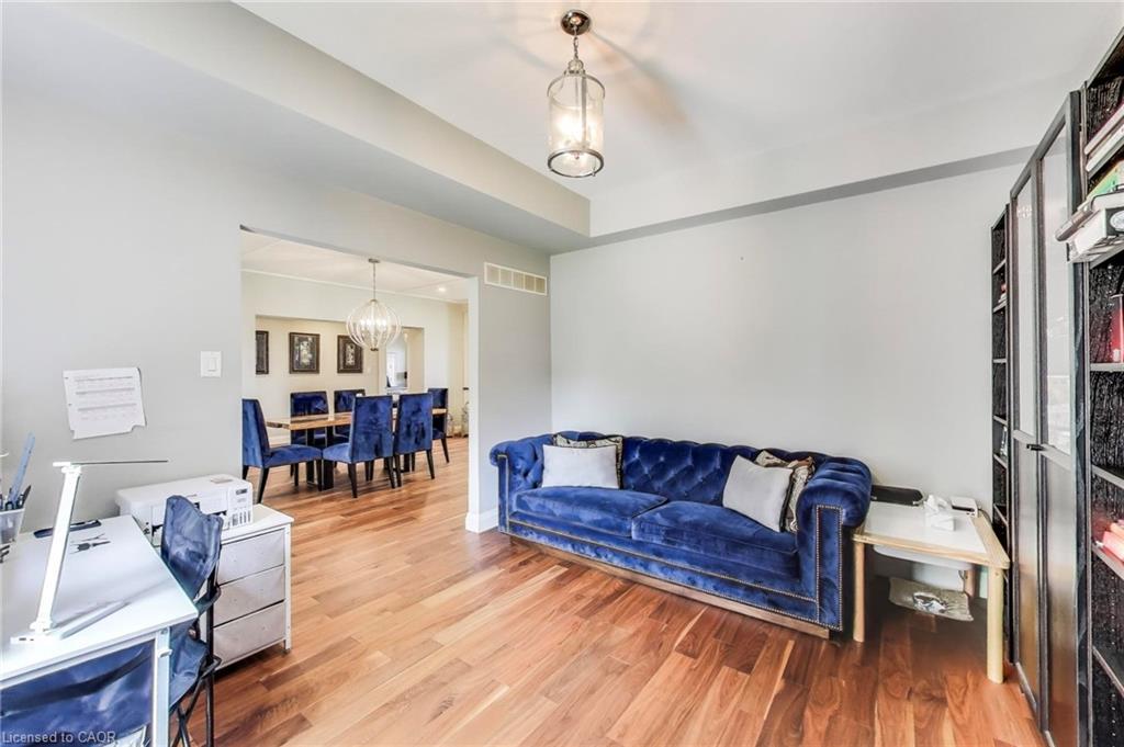 9-484 Millen Road, Stoney Creek, ON - Indoor