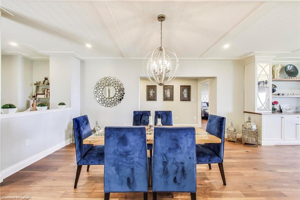9-484 Millen Road, Stoney Creek, ON - Indoor Photo Showing Dining Room