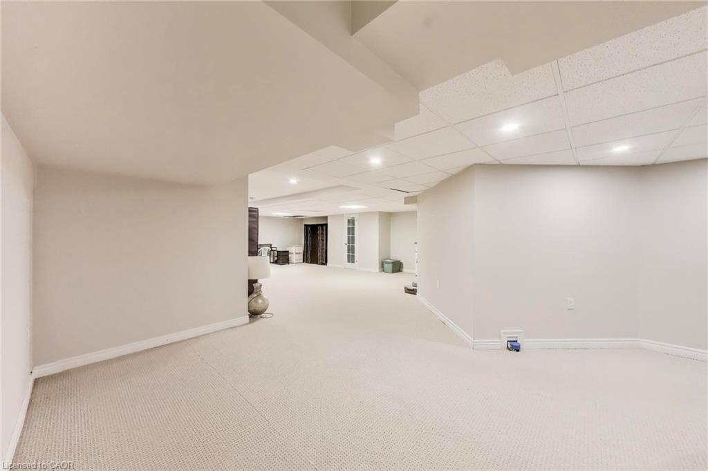 9-484 Millen Road, Stoney Creek, ON - Indoor Photo Showing Other Room