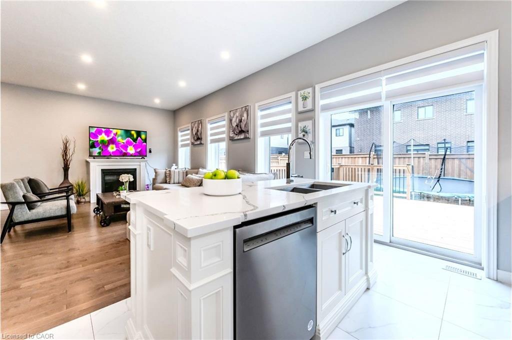 55 Spachman Street, Kitchener, ON - Indoor Photo Showing Other Room