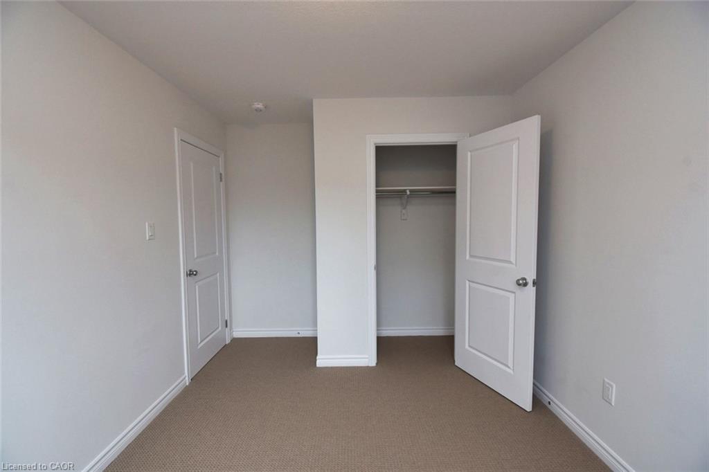 4-187 Wilson Street W, Ancaster, ON - Indoor