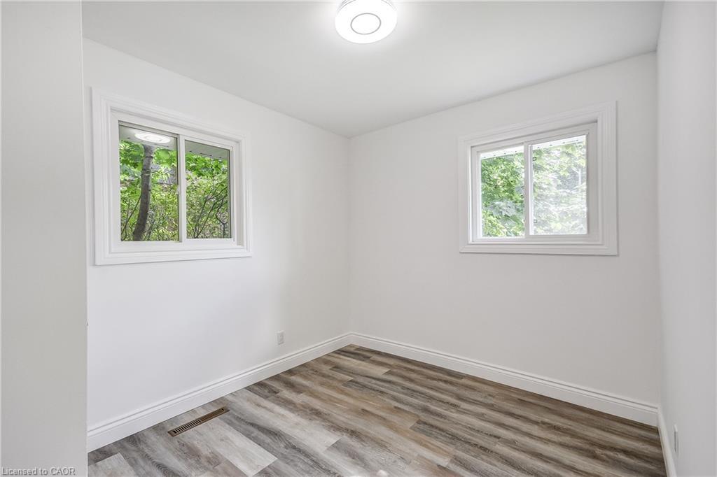 8 Glengarry Road, St. Catharines, ON - Indoor Photo Showing Other Room