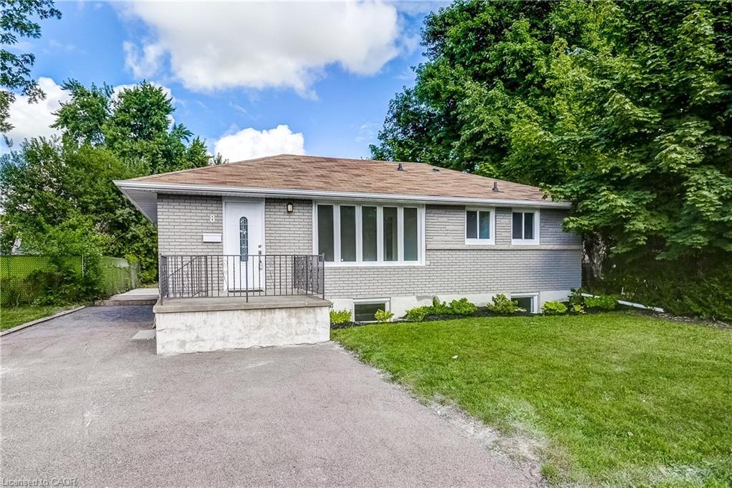 8 Glengarry Road, St. Catharines, ON - Outdoor With Deck Patio Veranda