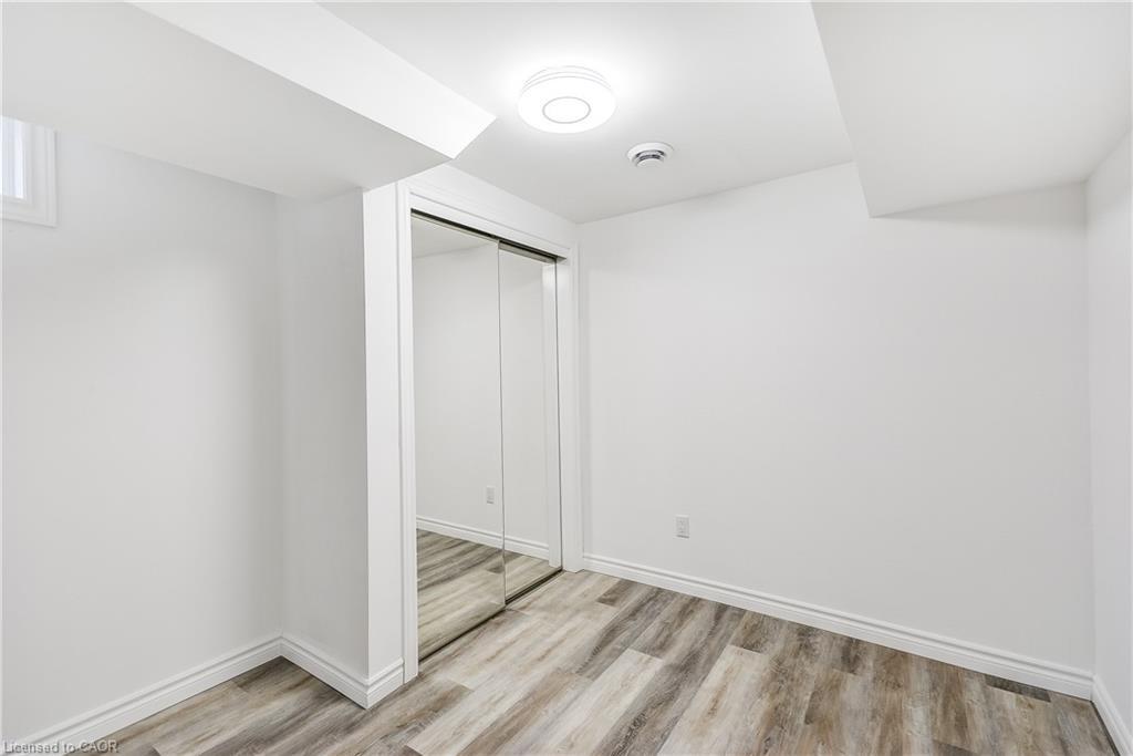 8 Glengarry Road, St. Catharines, ON - Indoor Photo Showing Other Room