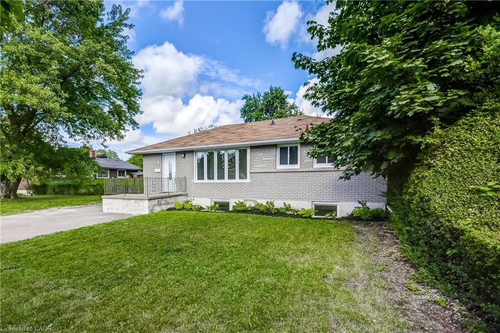 8 Glengarry Road, St. Catharines, ON - Outdoor