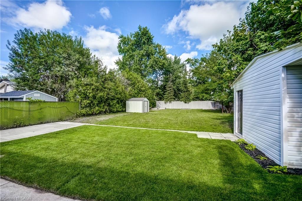 8 Glengarry Road, St. Catharines, ON - Outdoor With Backyard