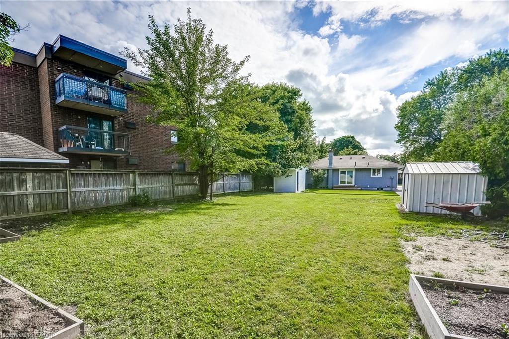 8 Glengarry Road, St. Catharines, ON - Outdoor