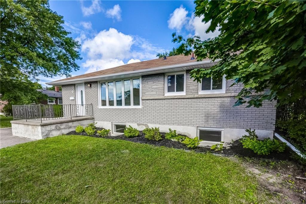 8 Glengarry Road, St. Catharines, ON - Outdoor