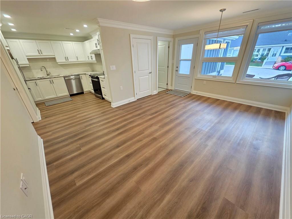 59 Szollosy Circle, Hamilton, ON - Indoor