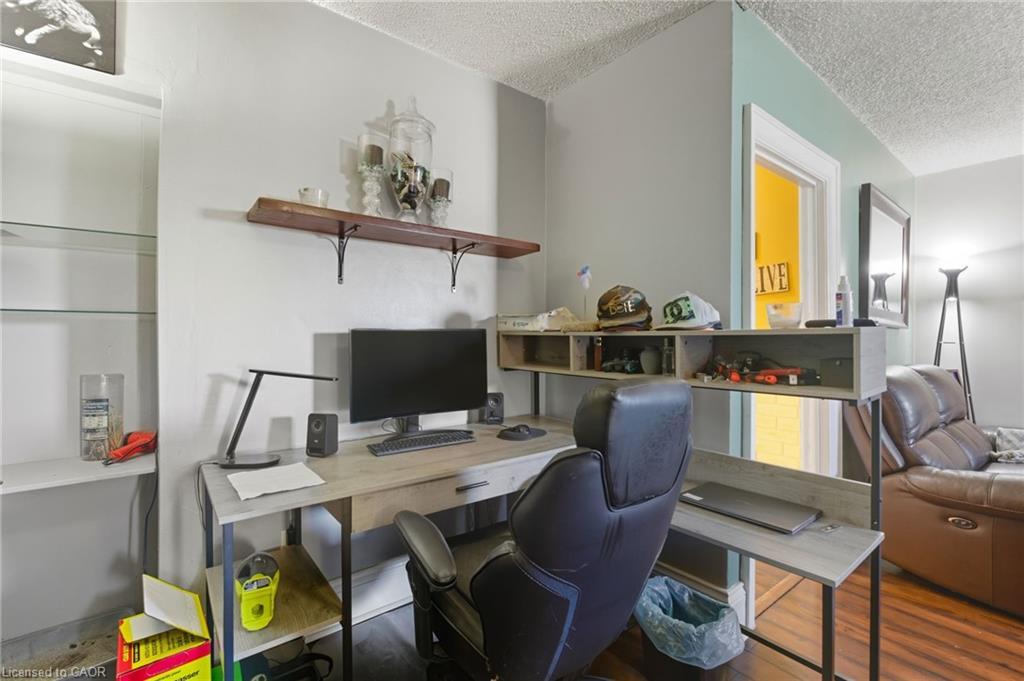 246 Cope Street, Hamilton, ON - Indoor Photo Showing Office
