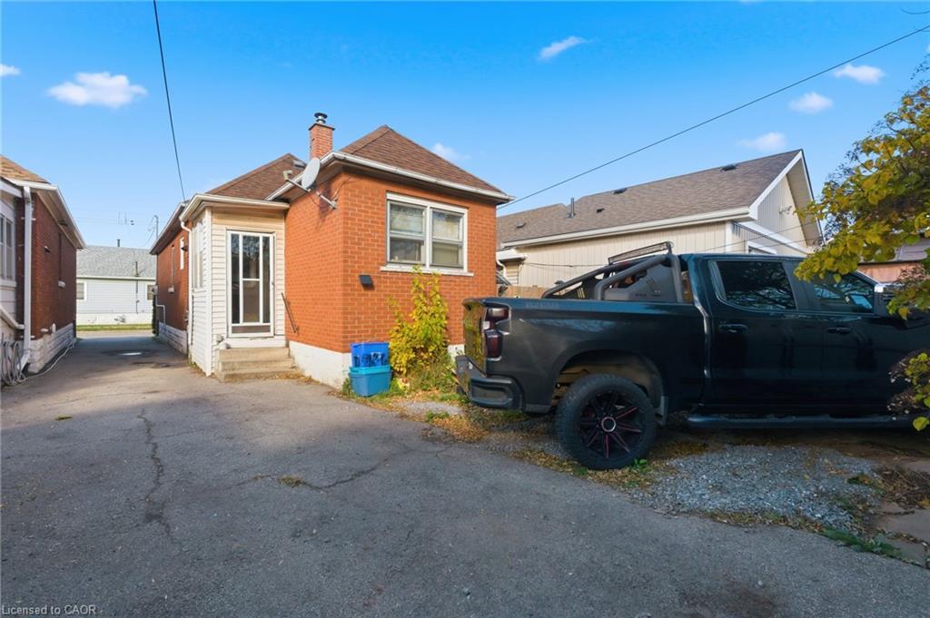 246 Cope Street, Hamilton, ON - Outdoor