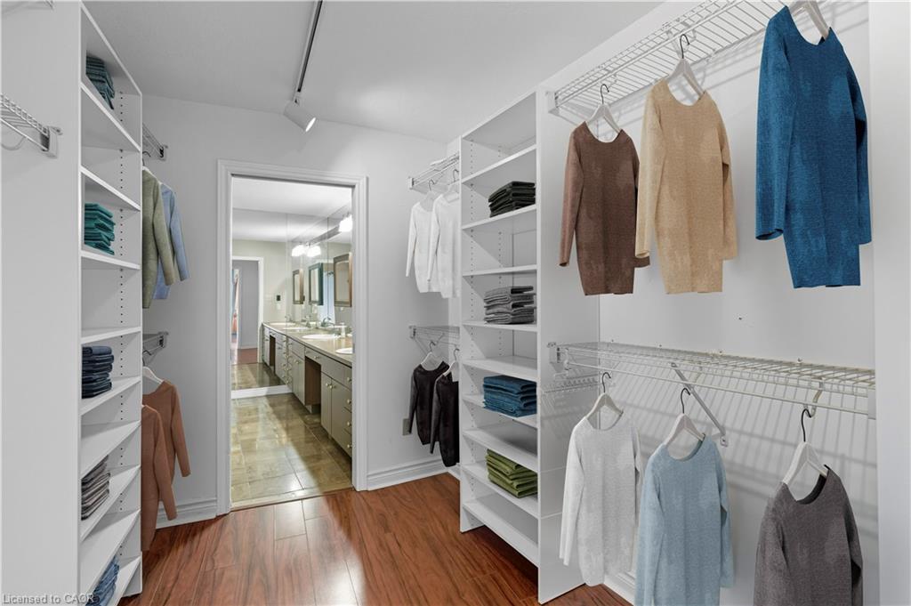 702-20 Berkley Road, Cambridge, ON - Indoor With Storage