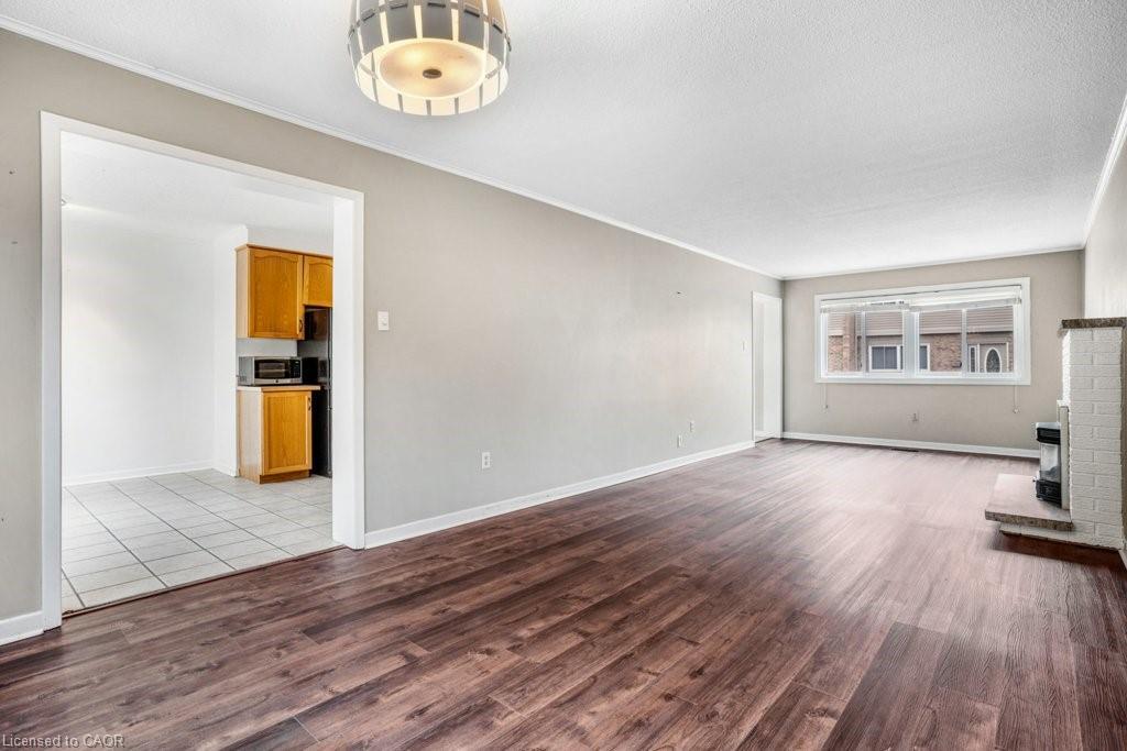 171-295 Water Street, Guelph, ON - Indoor