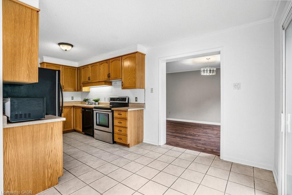 171-295 Water Street, Guelph, ON - Indoor Photo Showing Kitchen