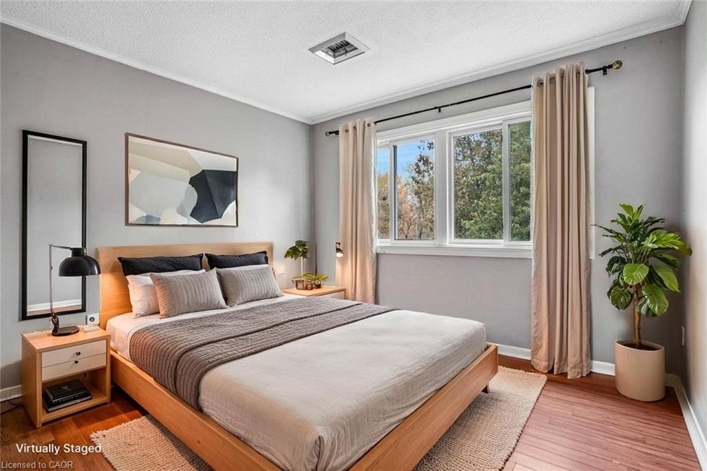 171-295 Water Street, Guelph, ON - Indoor Photo Showing Bedroom