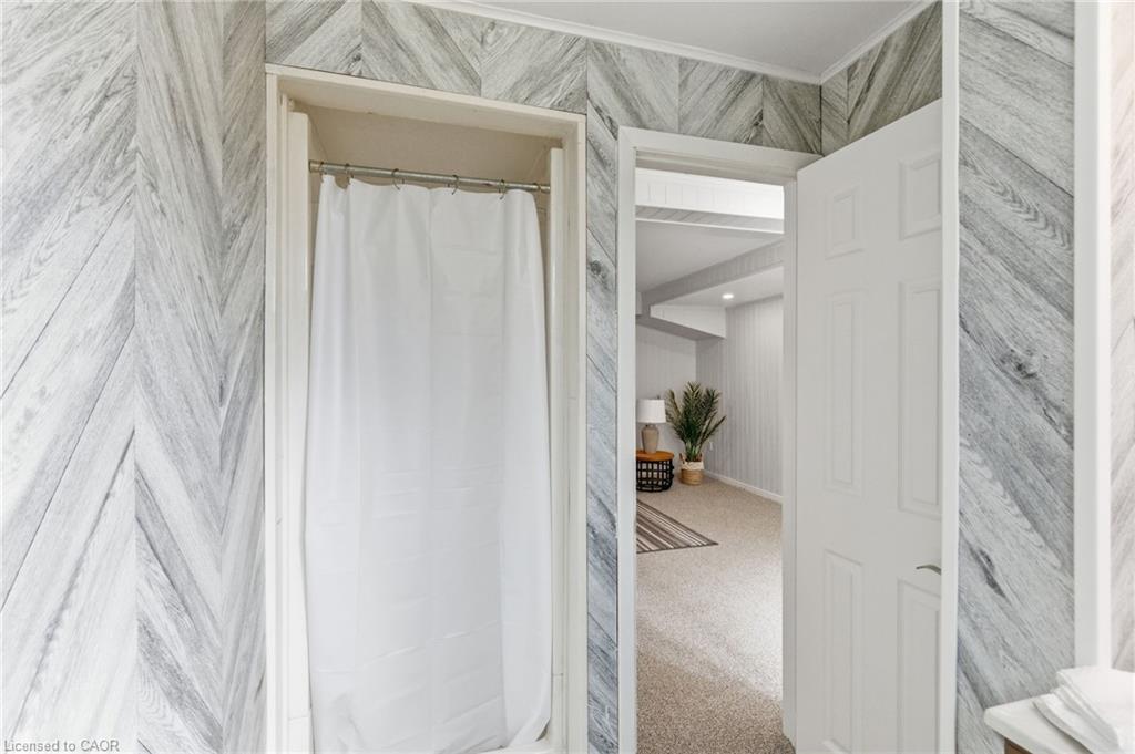 4502 Bennett Road, Burlington, ON -