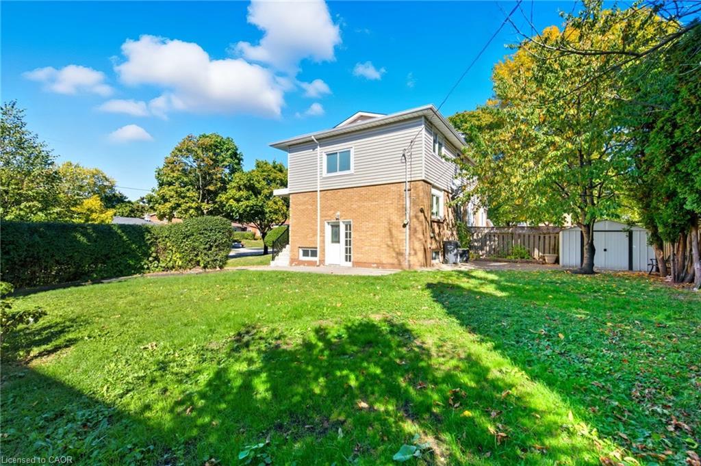 4502 Bennett Road, Burlington, ON - Outdoor