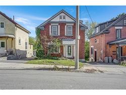 135 Madison Avenue S Kitchener, ON N2G 3M4