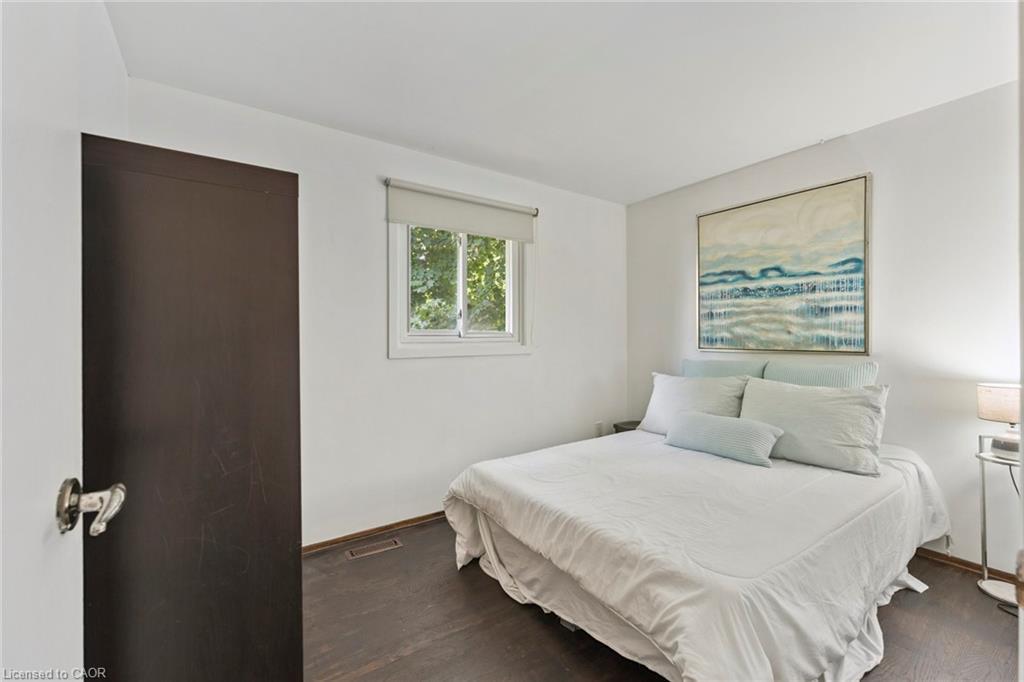 102 Rutherford Road N, Brampton, ON - Indoor Photo Showing Bedroom