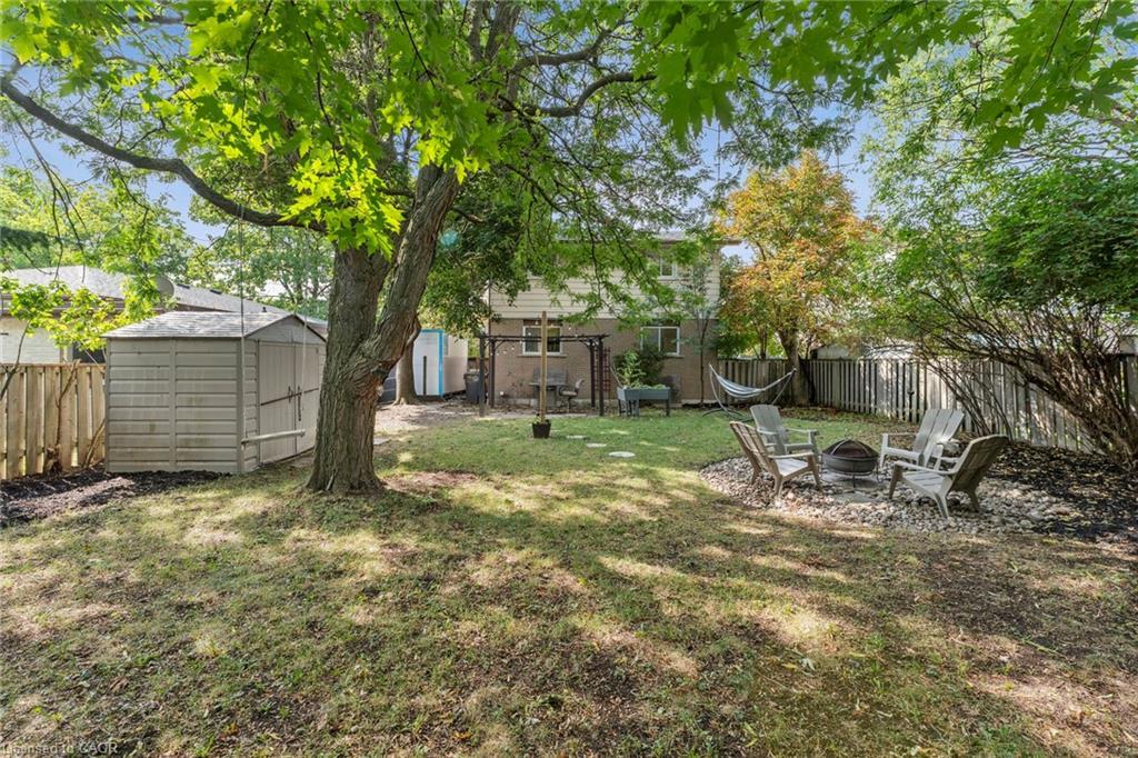 102 Rutherford Road N, Brampton, ON - Outdoor With Backyard