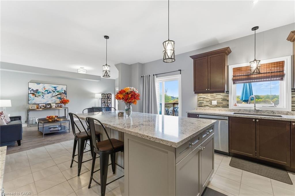 383 Erie Avenue, Brantford, ON - Indoor Photo Showing Other Room