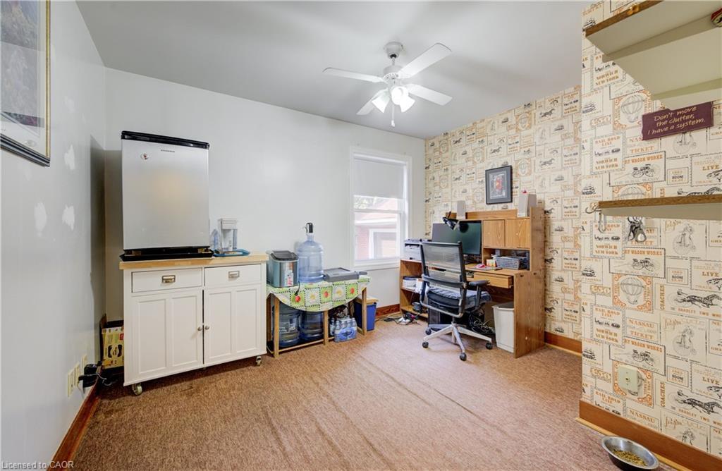 174 Union Street E, Waterloo, ON - Indoor Photo Showing Other Room