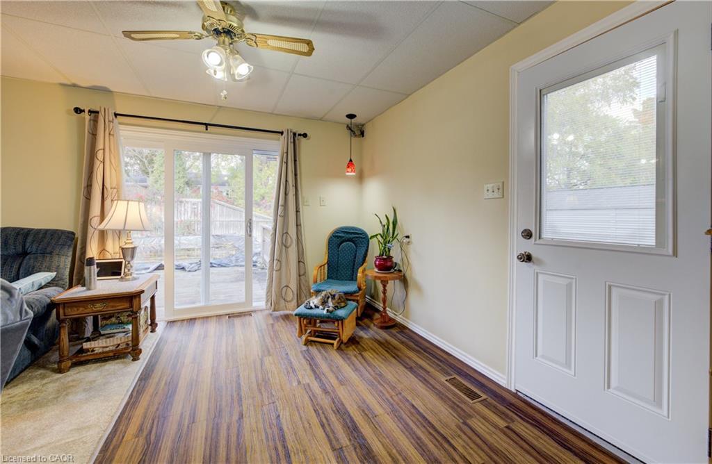 174 Union Street E, Waterloo, ON - Indoor
