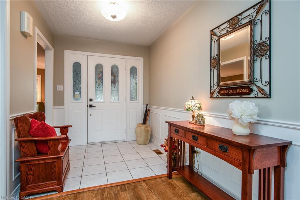 372 Gatestone Boulevard, Waterloo, ON - Indoor Photo Showing Other Room